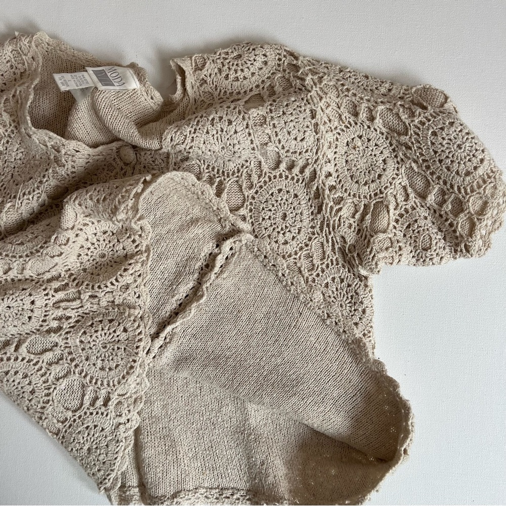 Moda Intl Women’s Crochet Beige Lined Women’s Sweater - L - Picture 6 of 9